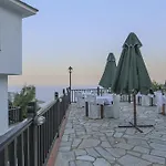 Pilio Sea Horizon