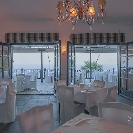 Hotel Pilio Sea Horizon