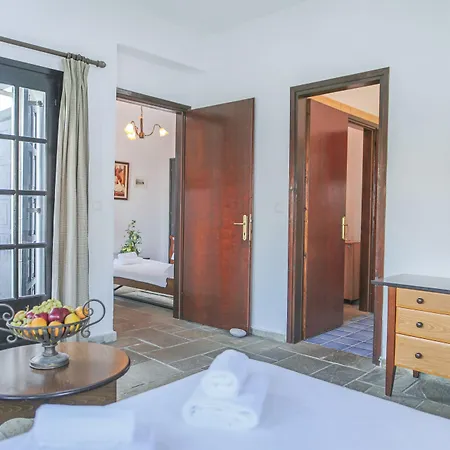 Hotel Pilio Sea Horizon 4*