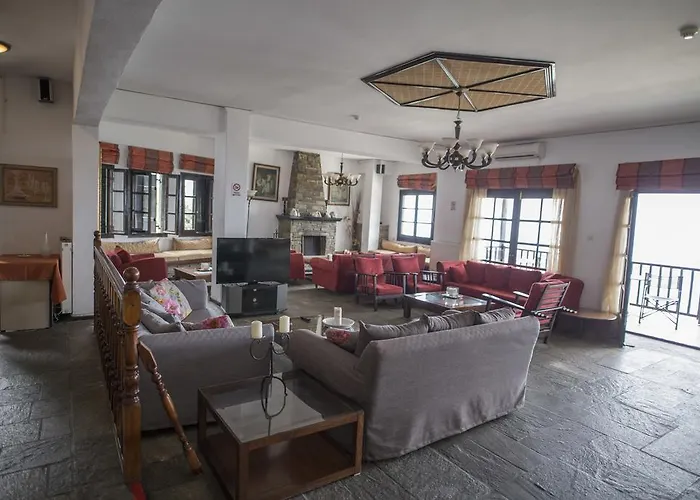 מלון Pilio Sea Horizon 4*